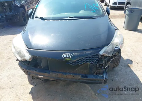 2016 Kia Forte Lx z USA, uszkodzony, nr VIN KNAFK4A65G5591225
